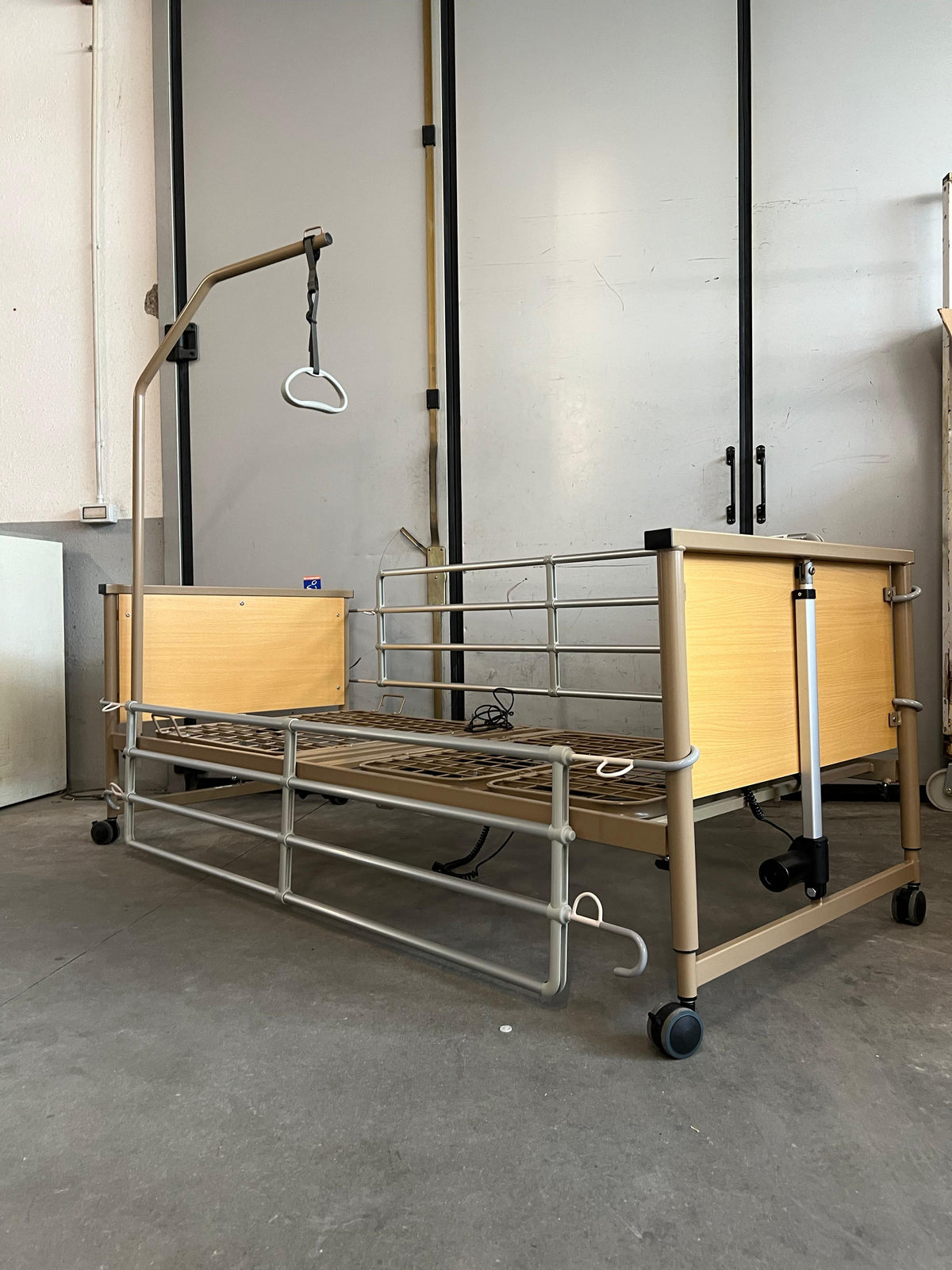 LETTO ELETTRICO RICONDIZIONATO - INTERMED
