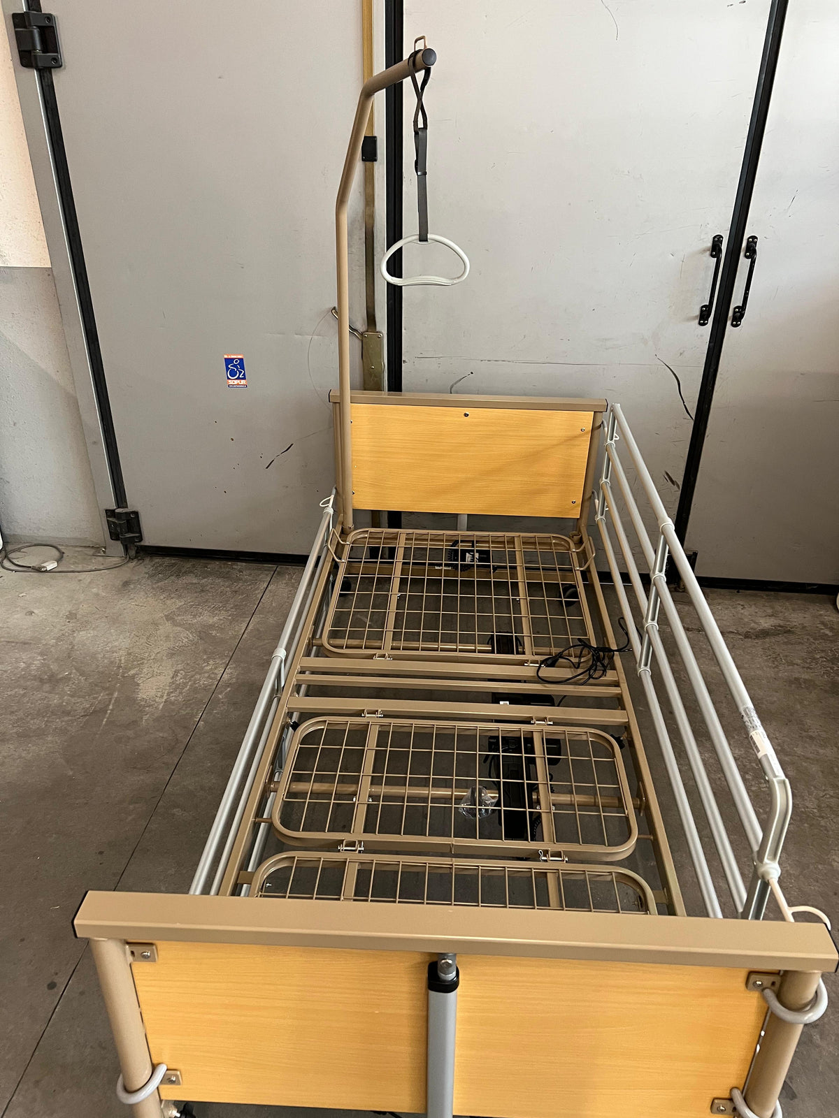 LETTO ELETTRICO RICONDIZIONATO - INTERMED